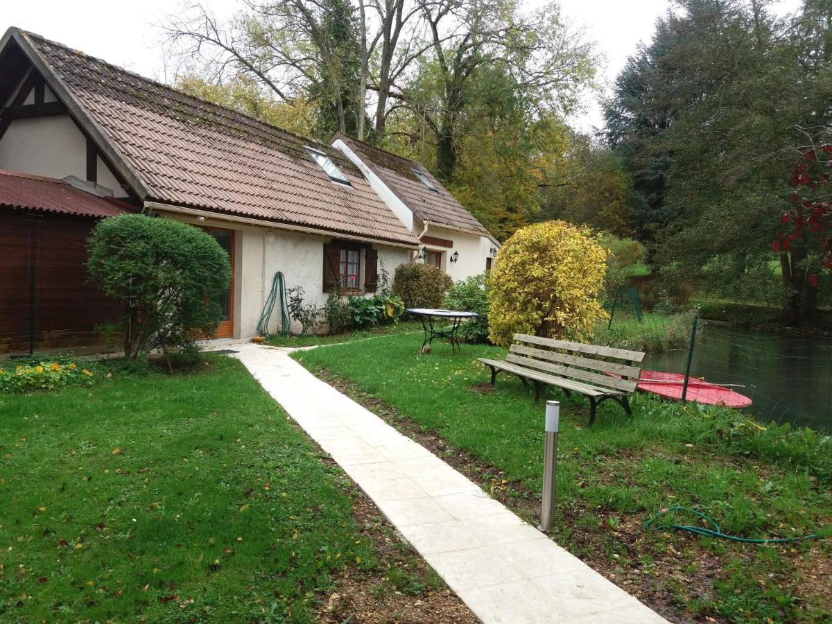 La Petite Campagne Bed & Breakfast Blaru Exterior photo