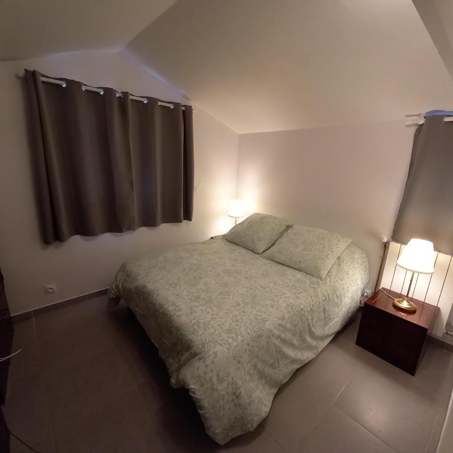 La Petite Campagne Bed & Breakfast Blaru Exterior photo